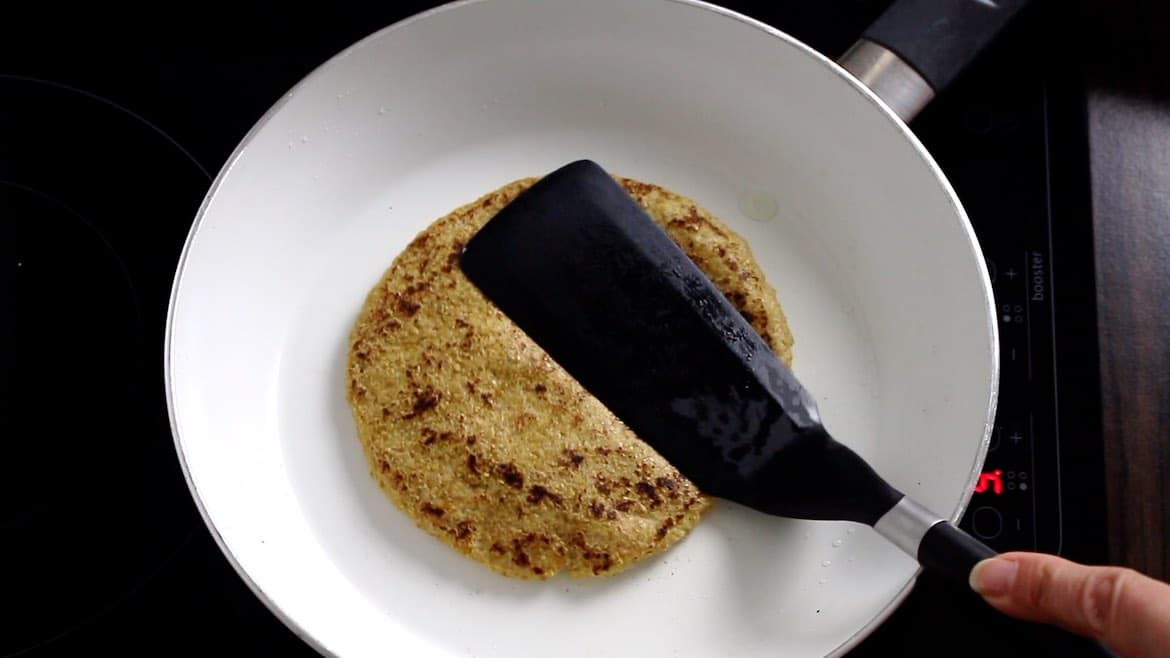 toasting flaxseed keto wraps