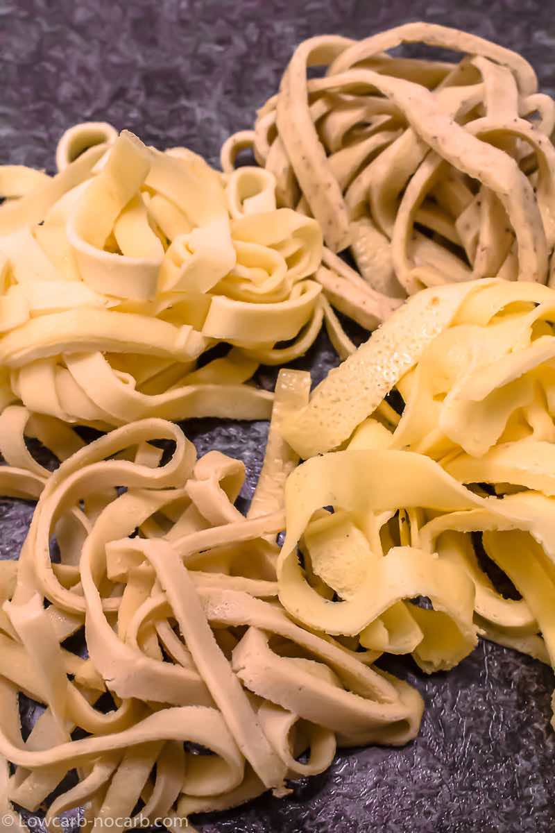 Low Carb noodles with different flavors
