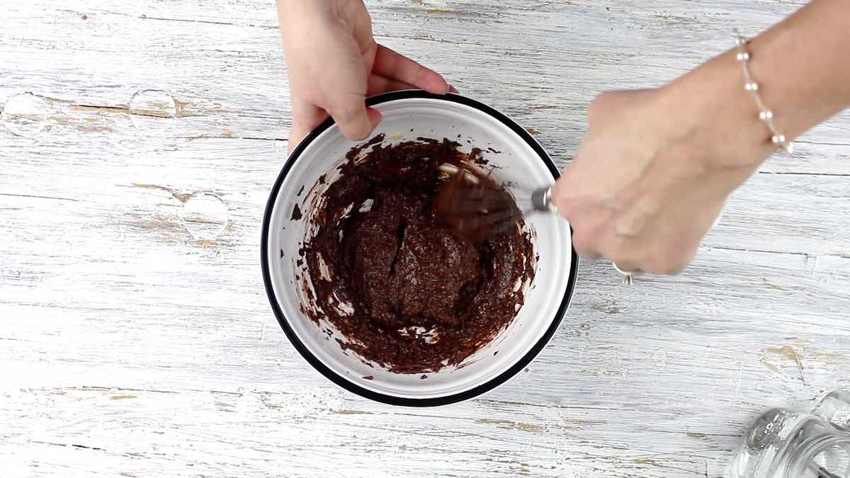 Nutella Keto Cookies mixing the dough