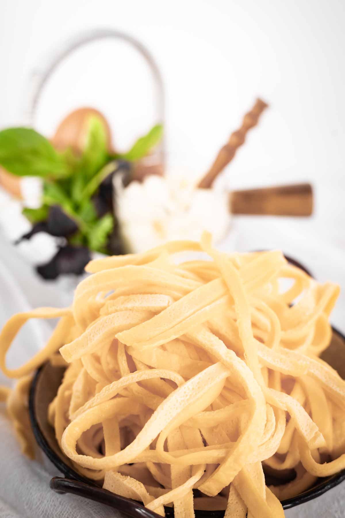 Low Carb Fettuccine Noodles on a plate