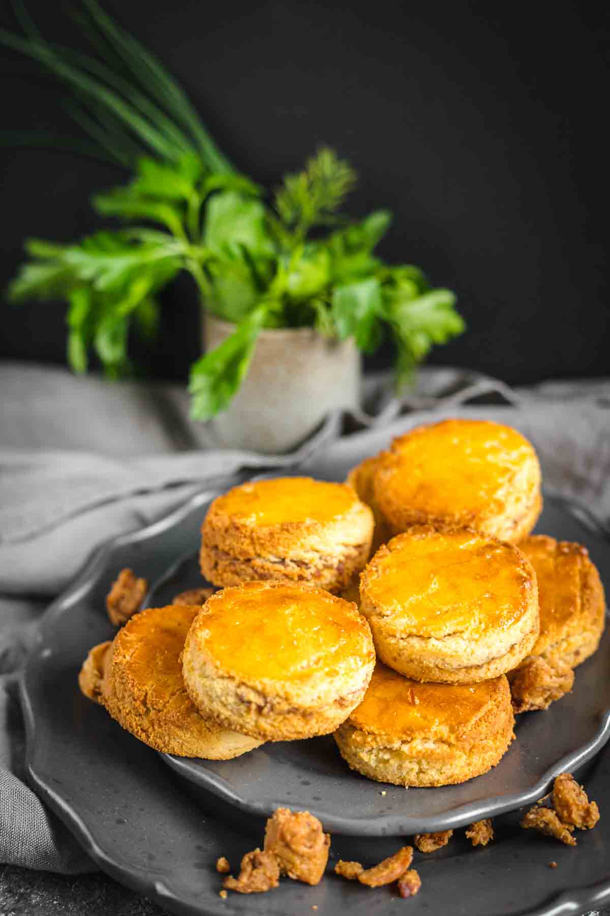 Low Carb Biscuits served on a grey plate.