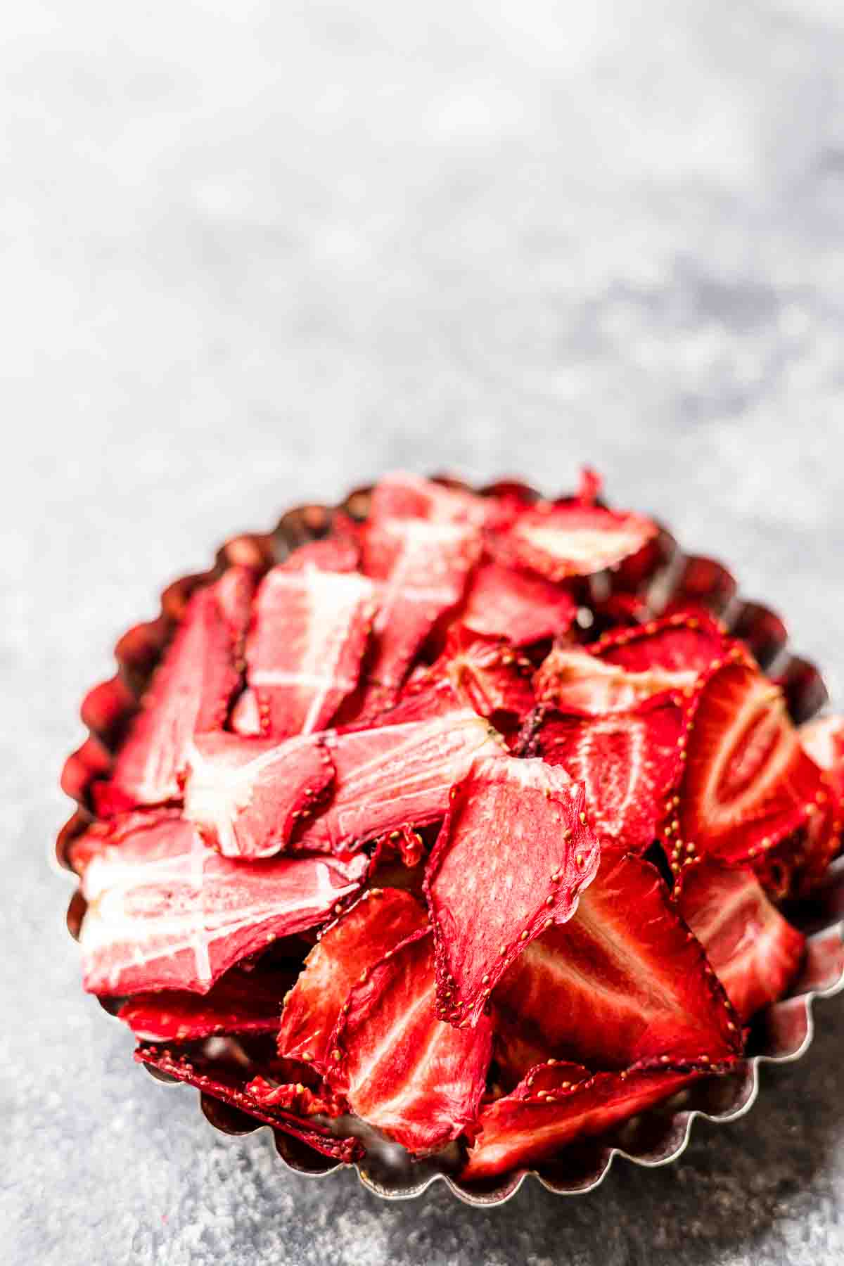 How To Dehydrate Strawberries in a bowl.