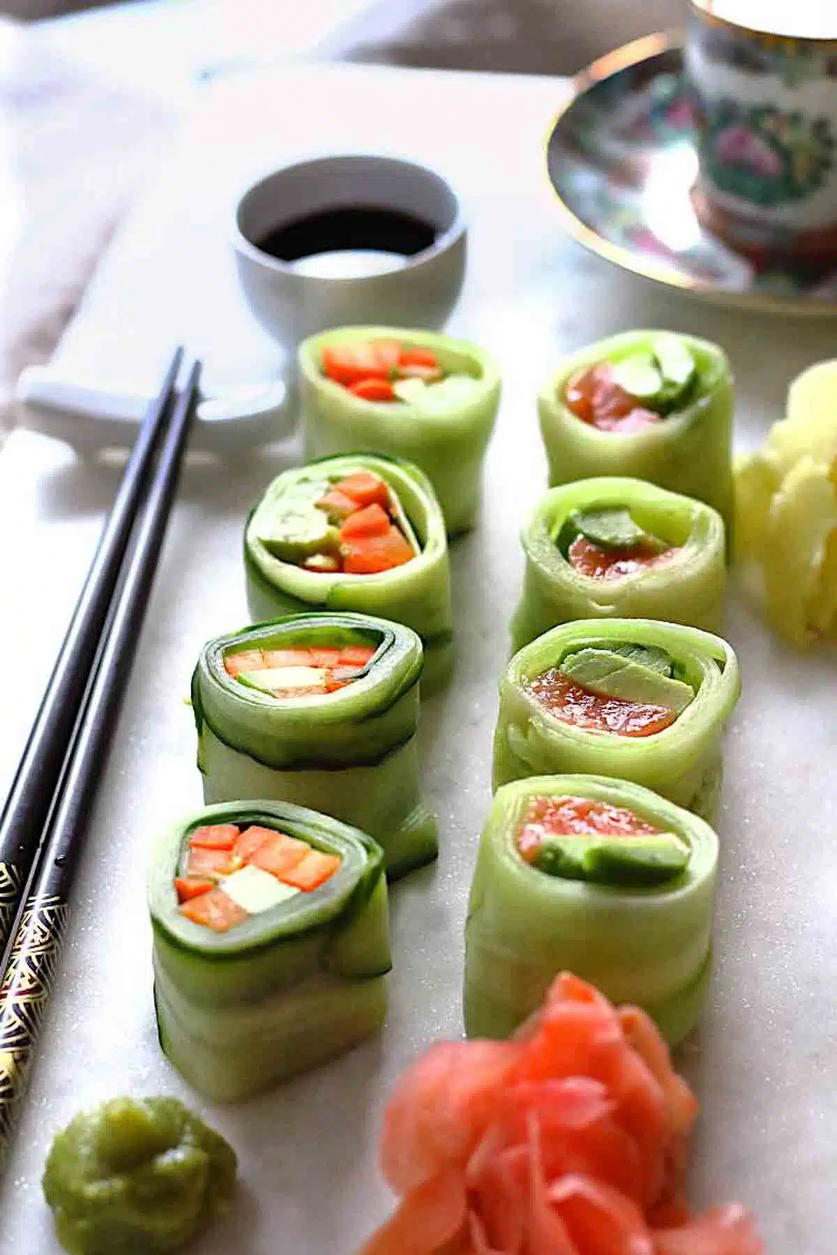 Sushi rolls with cucumbers