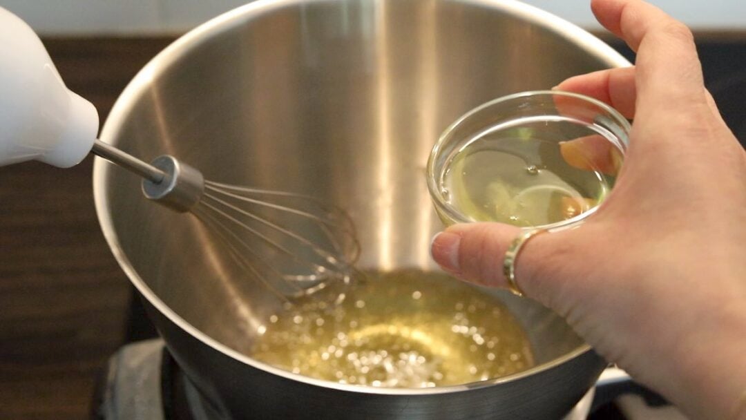 Keto Meringue Frosting Sugar Free Swiss Meringue Low Carb No Carb