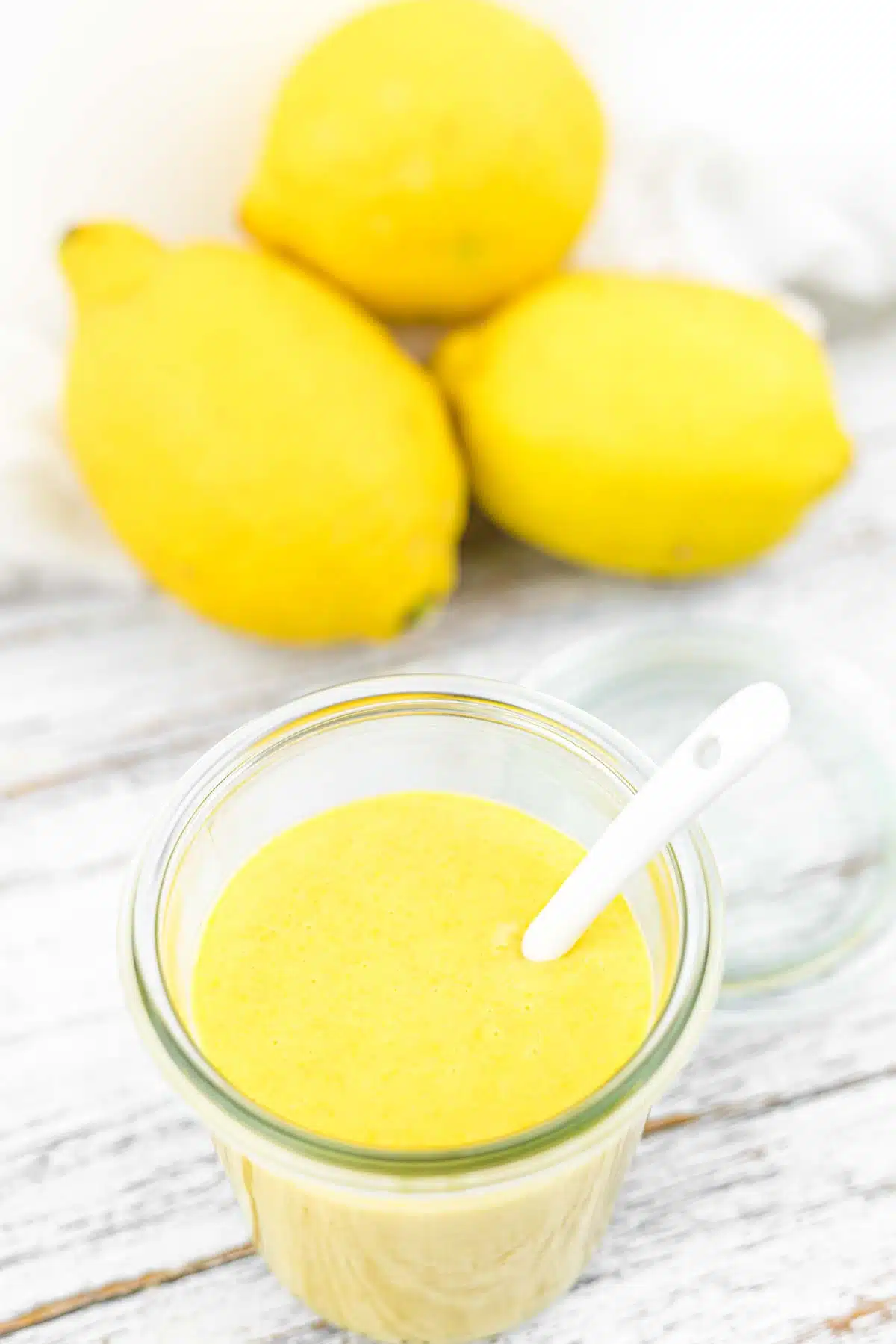 Best Recipe for Lemon Curd with fresh lemons.