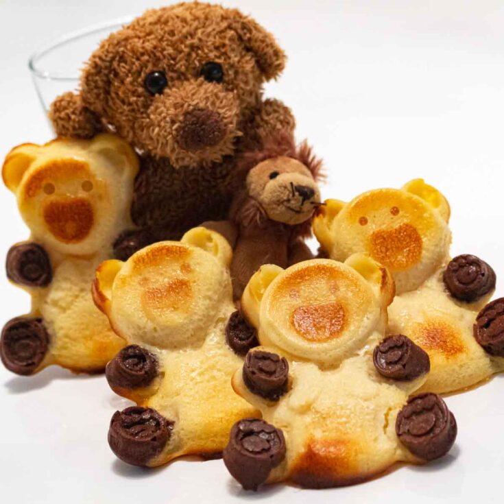 Teddy bear cookies.