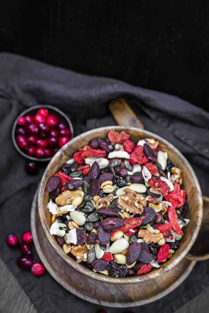 Keto Trail Mix Recipe - Low Carb No Carb